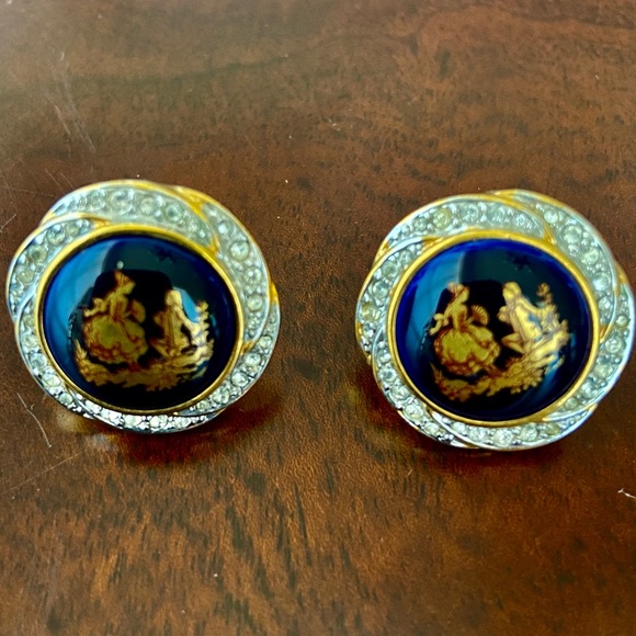 Limoges Jewelry - Vintage Limoges “Courting Couple” BlueEnamel&22k gold Trim Clipon Earring France